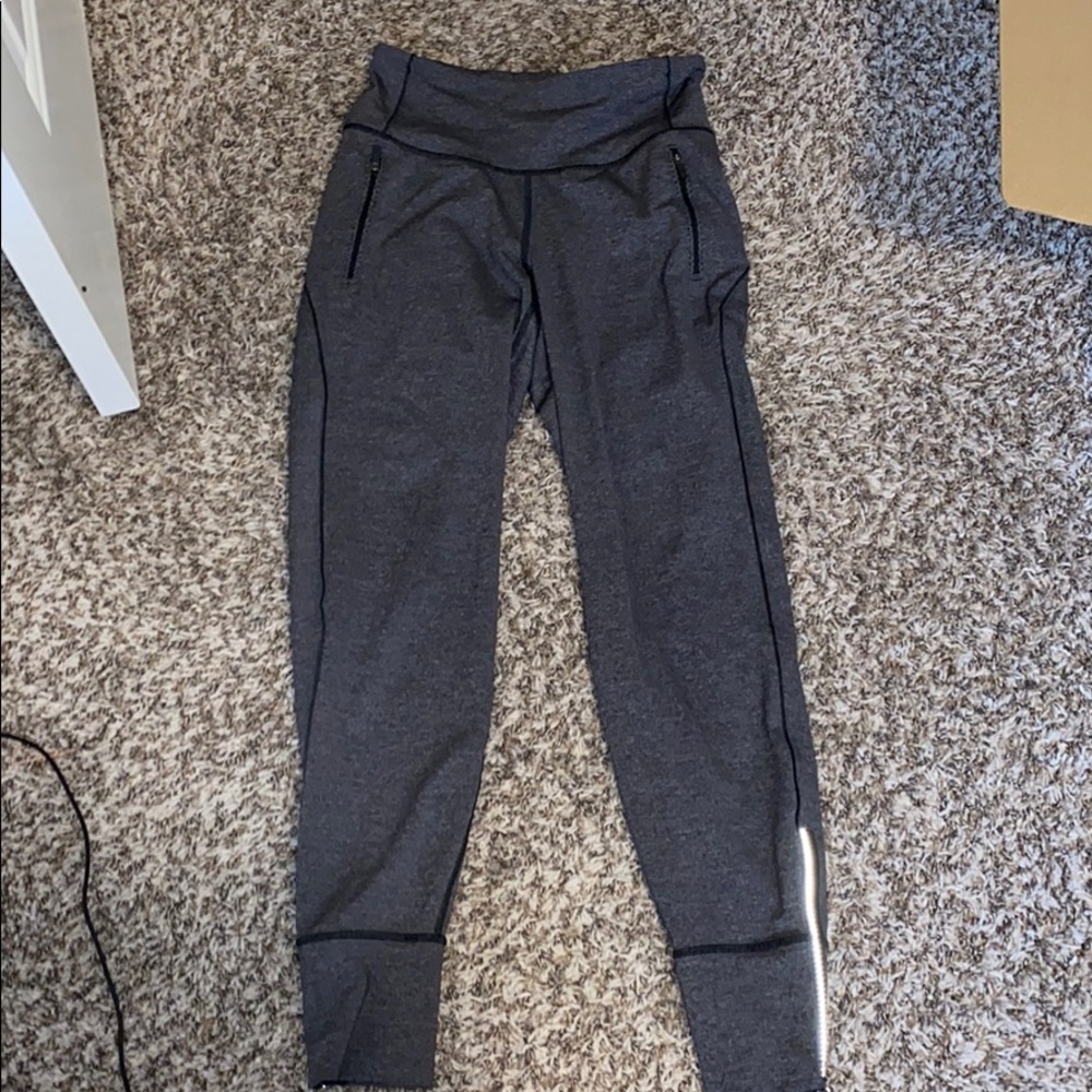 LuLulemon joggers